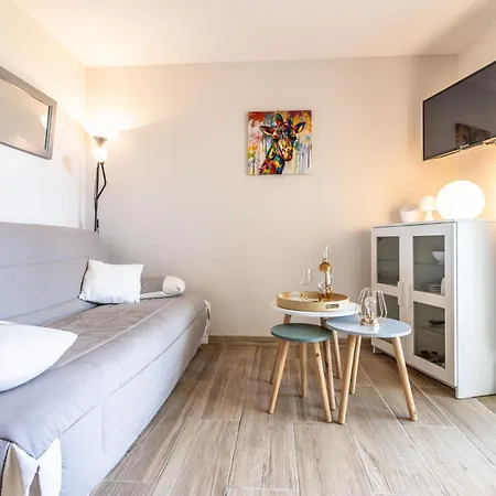 Appartement Les Terrasses De La Plage-6 By Interhome Agde